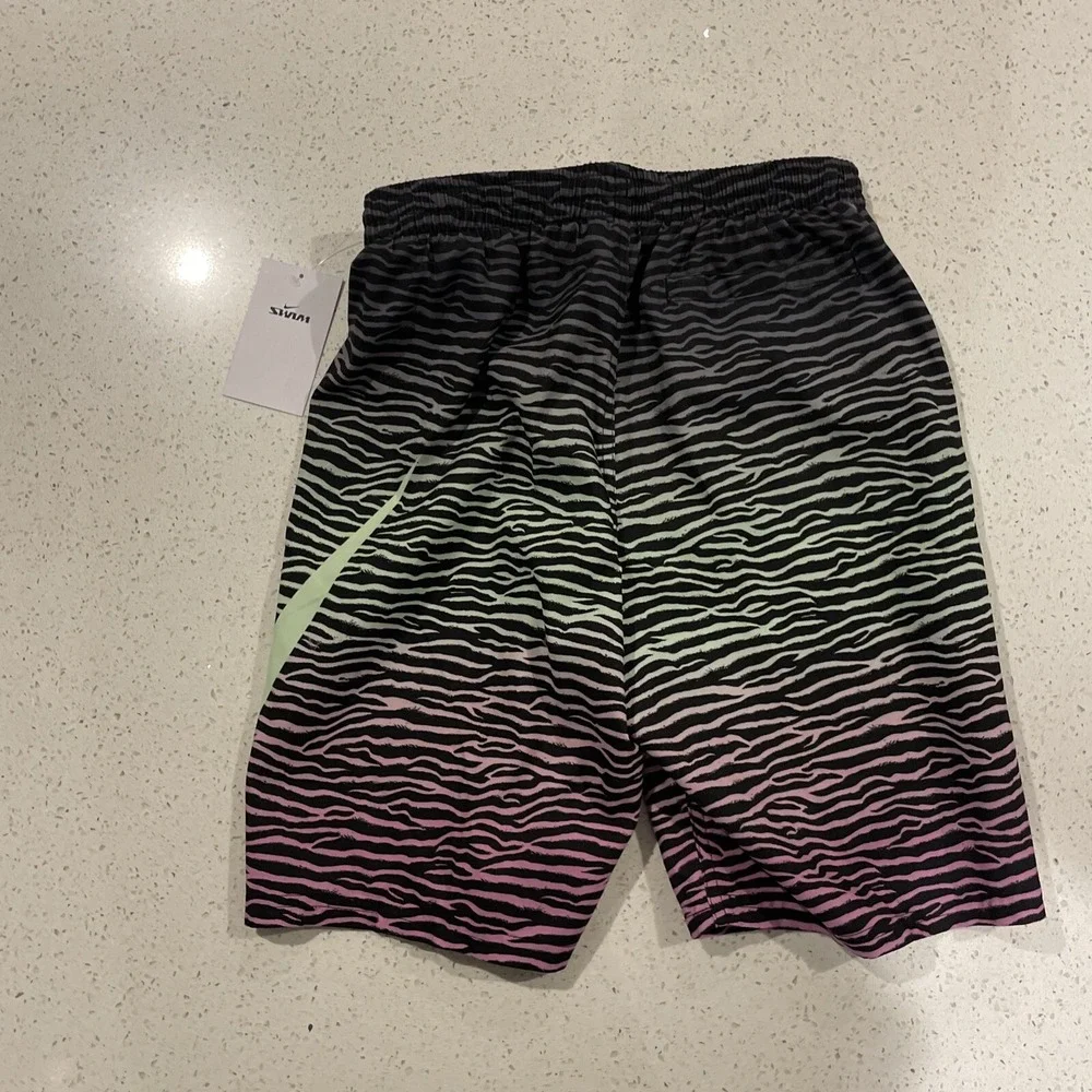 Nike Youth Swim Trunks Size XL NWT